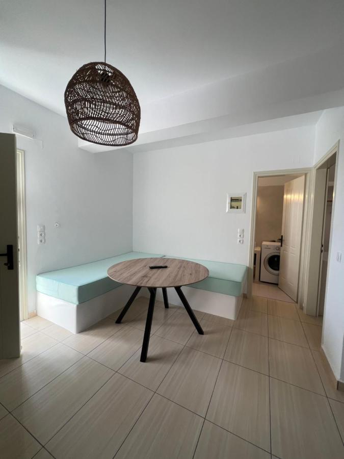 Blackrock Suites คาร์เทราดอส ภายนอก รูปภาพ